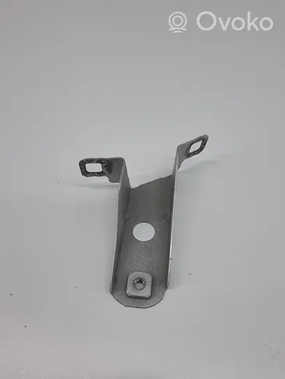 BMW 4 F36 Gran coupe Fender mounting bracket 