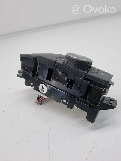 Toyota RAV 4 (XA50) A set of switches 75L724