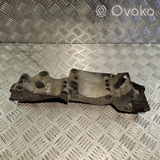 Volkswagen Sharan Generator/alternator bracket 045903143C