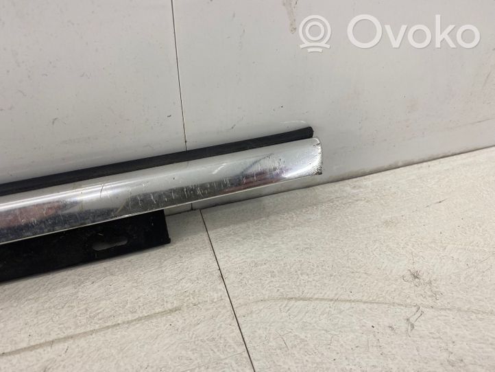 Audi A6 Allroad C6 Moulures des vitres de la porte avant 4F0853283E