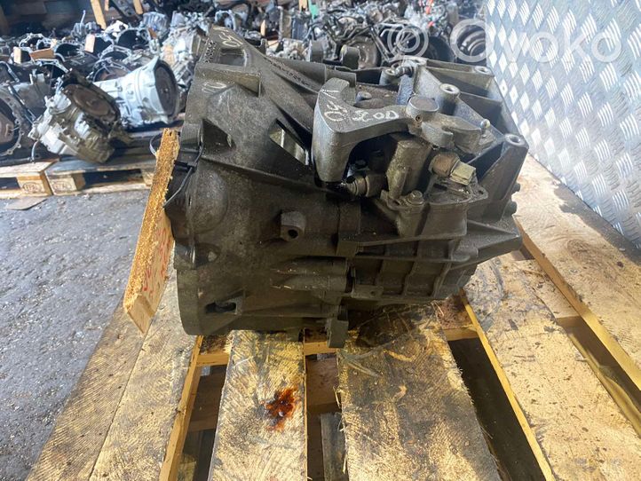 Volvo V50 Manual 6 speed gearbox 6M2R7F096