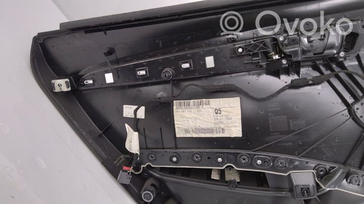 Audi Q5 SQ5 Takaoven verhoilu 8R086730624A