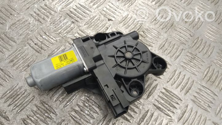 Volvo XC70 Moteur de lève-vitre de porte avant 9070714102