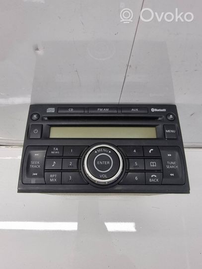 Nissan Qashqai+2 Radio/CD/DVD/GPS-pääyksikkö PN3001F