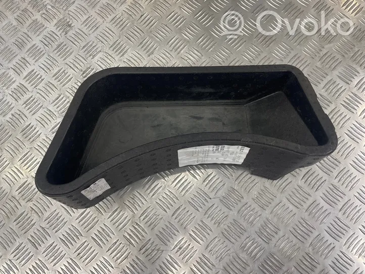 Volkswagen Touareg II Boîte à outils 7P6863220