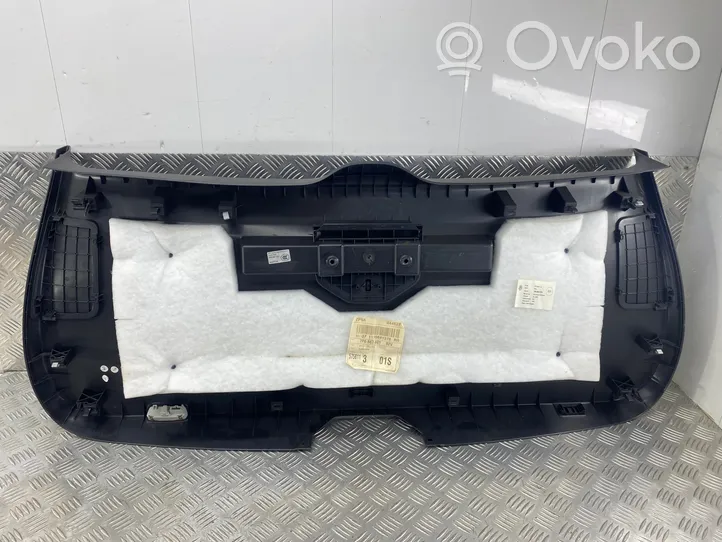 Volkswagen Touareg II Tapicerka bagażnika / Komplet 7P6867601A