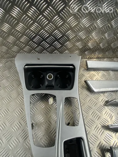 BMW 5 F10 F11 Zestaw ozdobnych elementów wyposażenia wnętrz 