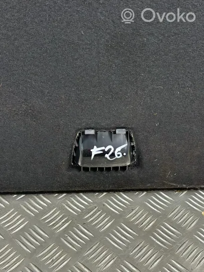 BMW X4 F26 Inne elementy wykończenia bagażnika 