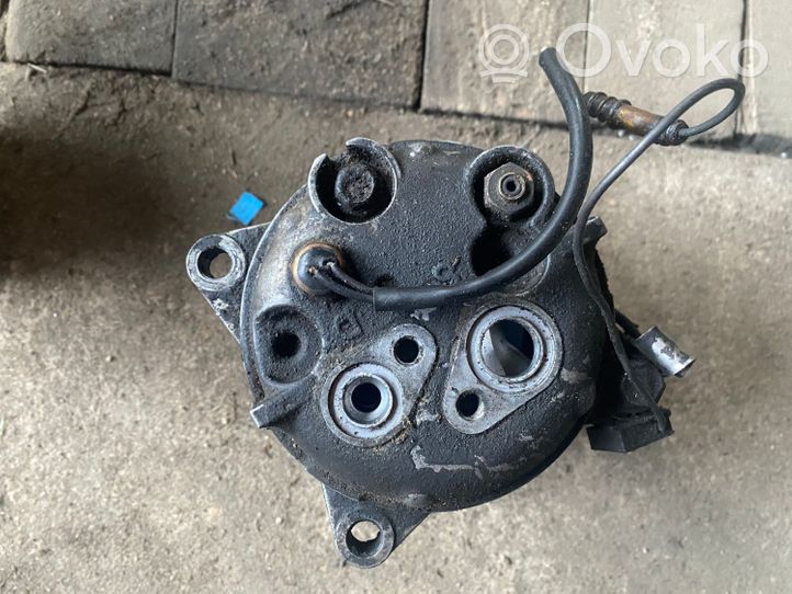 Volvo S70  V70  V70 XC Ilmastointilaitteen kompressorin pumppu (A/C) 