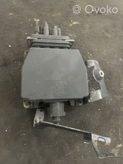 Audi A3 S3 8P Vacuum valve 