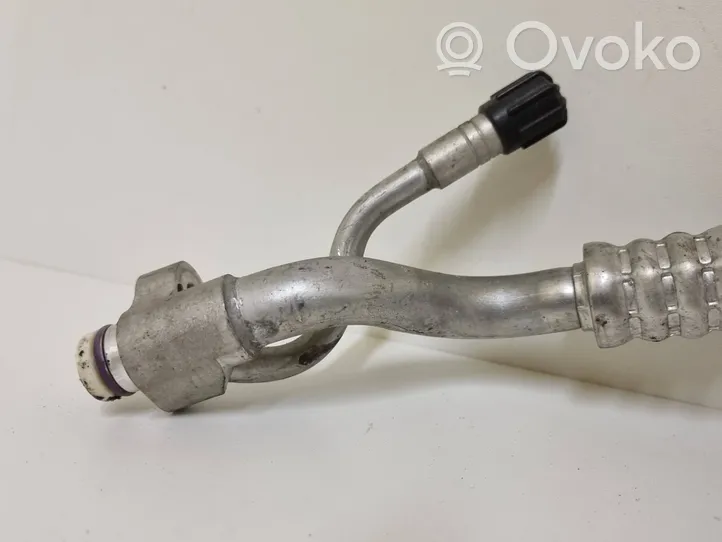 BMW 1 E82 E88 Air conditioning (A/C) pipe/hose 9209742