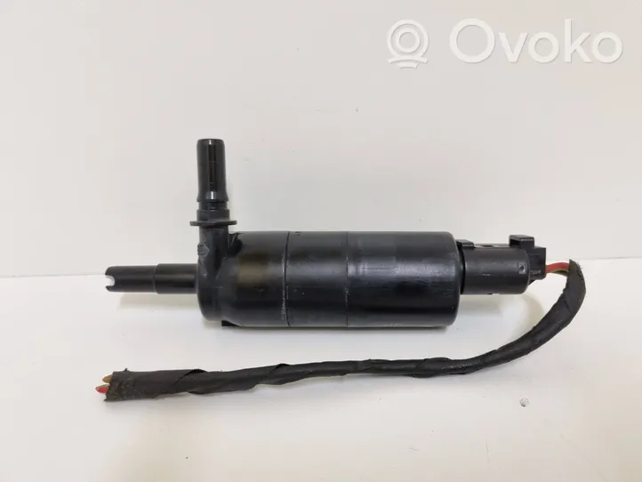 BMW 7 F01 F02 F03 F04 Headlight washer pump 7217792