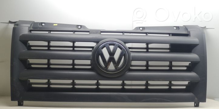 Volkswagen Crafter Front bumper upper radiator grill 2E0853653