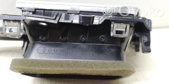 Audi A8 S8 D4 4H Šoninės oro grotelės 4H1820901A