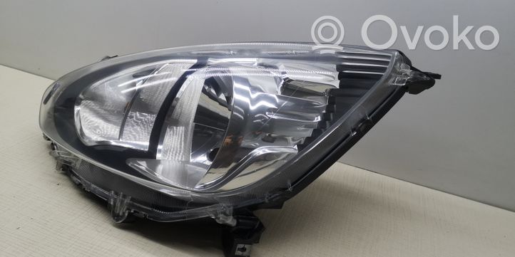 Mitsubishi Space Star Faro delantero/faro principal 8301C193