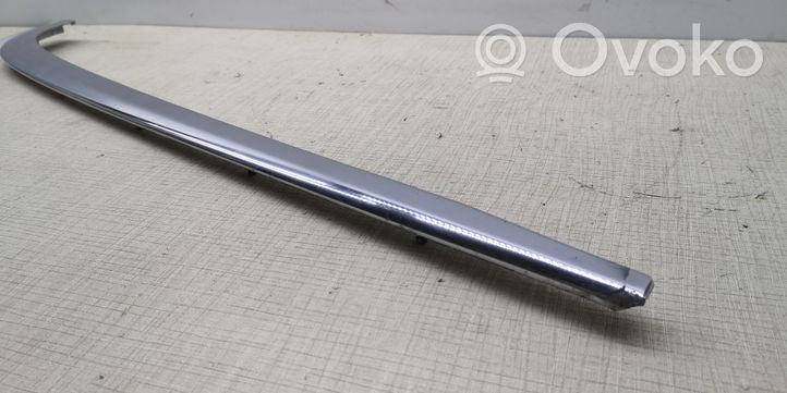 Mercedes-Benz E W210 Modanatura della barra di rivestimento del paraurti anteriore A2108800236