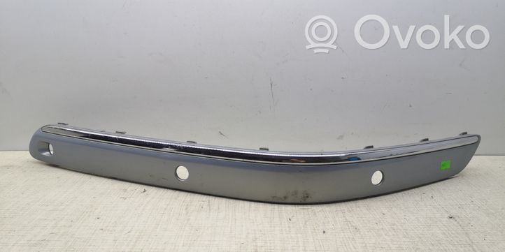 Mercedes-Benz E W210 Moulure de pare-chocs avant A2108851721