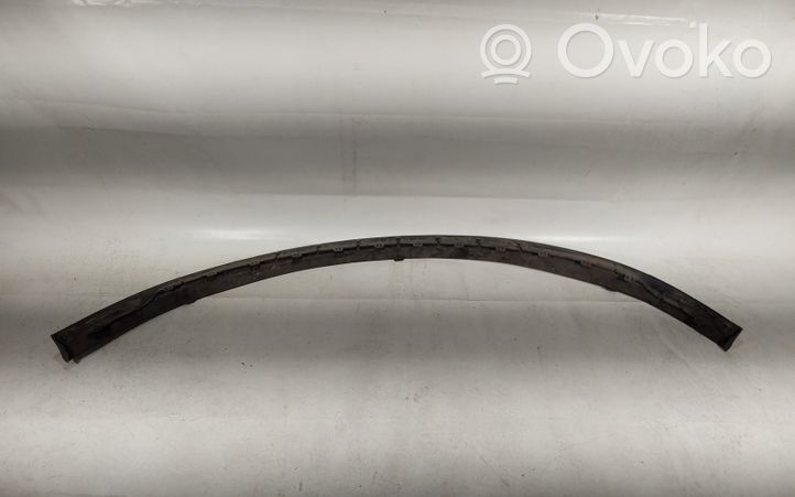 Opel Vectra B Moulure de pare-chocs avant 90586611