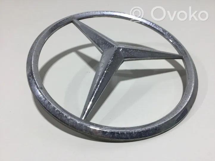 Mercedes-Benz Vito Viano W638 Logo, emblème, badge A6388880086