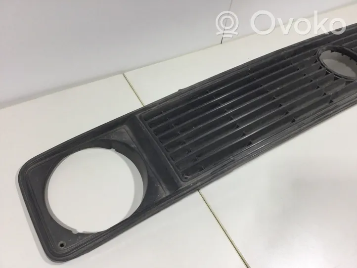 Volkswagen Transporter - Caravelle T3 Grille de calandre avant 255853653