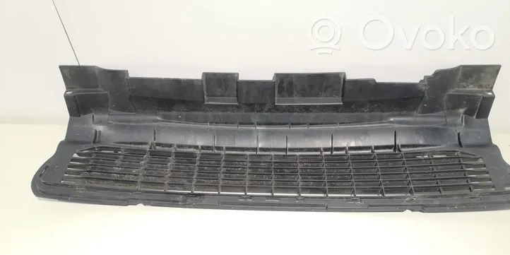 Mercedes-Benz A W169 Grille inférieure de pare-chocs avant A1698850023