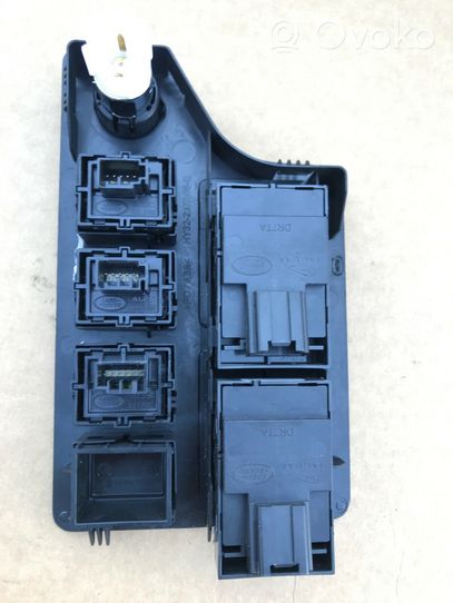 Land Rover Discovery 5 Interruttore di controllo del sedile HY3215770A