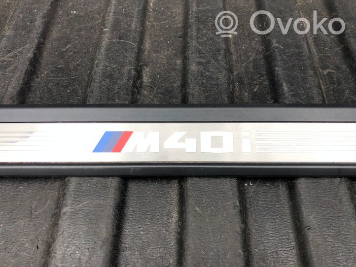 BMW X4 G02 Galinio slenksčio apdaila (vidinė) 8089579