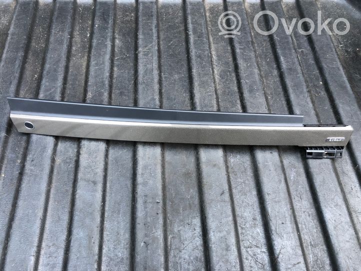 Land Rover Discovery 5 Moulure/baguette de porte avant HY32046A63