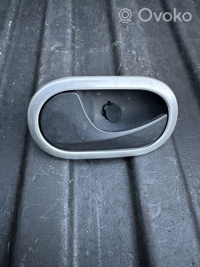 Mercedes-Benz Citan W415 Klamka wewnętrzna drzwi przednich 310579