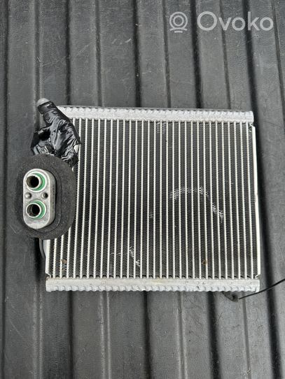 Porsche Macan Radiateur électrique de chauffage auxiliaire C51010614