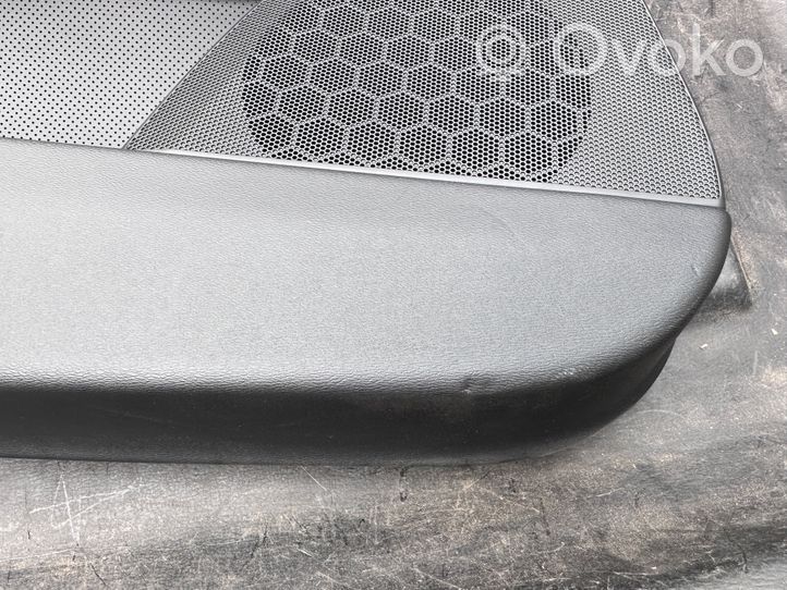 Volvo S90, V90 Takaoven verhoilu 31393232