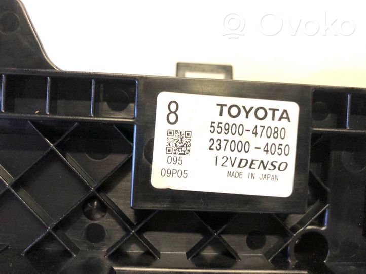 Toyota Prius+ (ZVW40) Oro kondicionieriaus/ klimato/ pečiuko valdymo blokas (salone) 5590047080