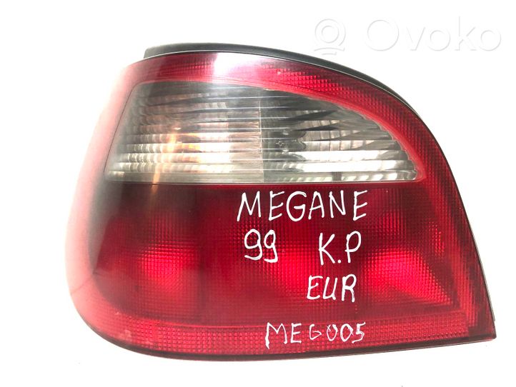 Renault Megane I Lampa tylna 7700428320