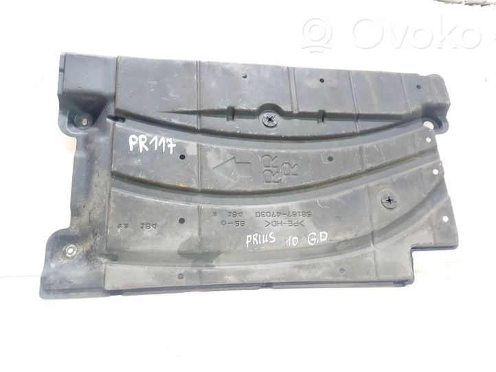 Toyota Prius (XW30) Center/middle under tray cover 5816747030
