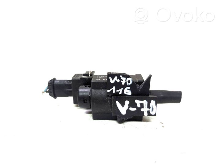 Volvo V70 Vacuum valve 30611668