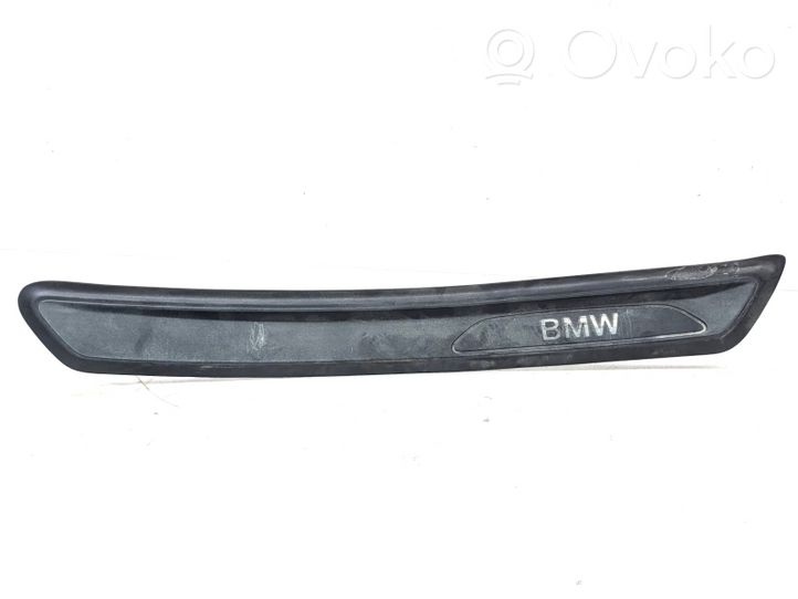 BMW 2 F46 Garniture marche-pieds avant 51478051037