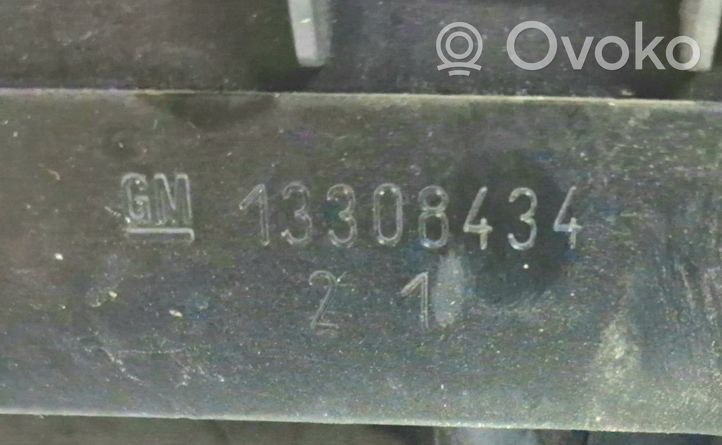 Opel Astra J Support boîte de batterie 13308434