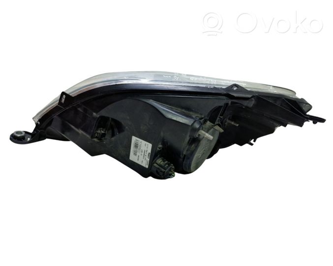 Peugeot Bipper Headlight/headlamp 1353197080