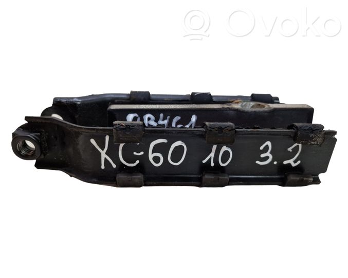 31262936 Volvo XC60 Engine mount bracket, 9.00 € | RRR