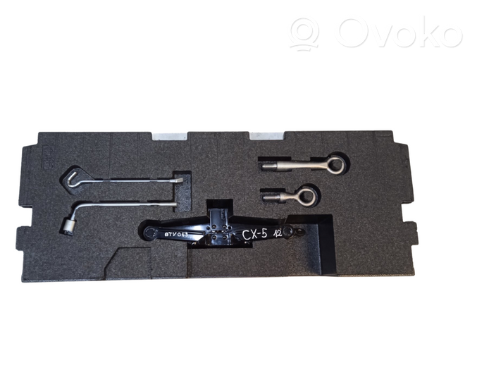 Mazda CX-5 Boîte à outils KD53688MXB