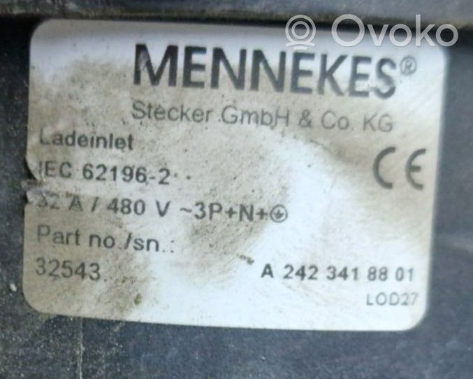 Mercedes-Benz B W246 W242 Sähköauton latauspistoke 101841302C