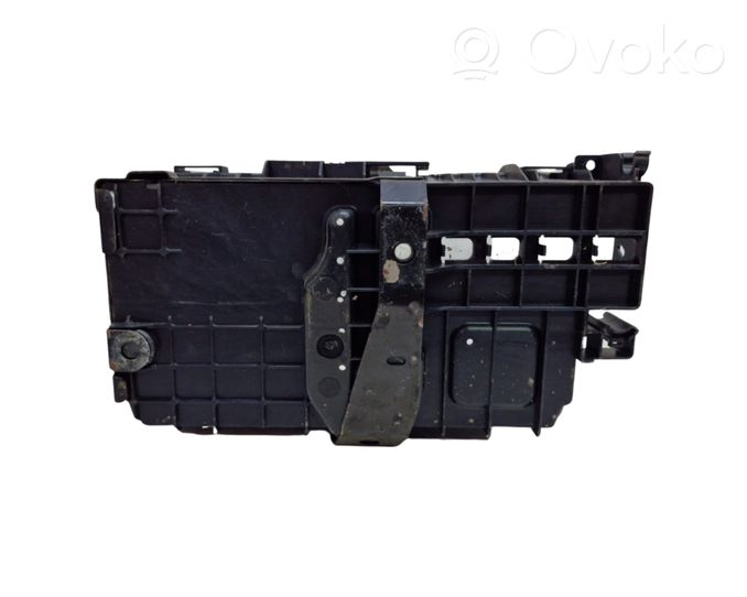 Opel Zafira C Vassoio scatola della batteria 13354420