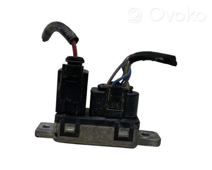 Volvo S90, V90 Glow plug pre-heat relay 31459300