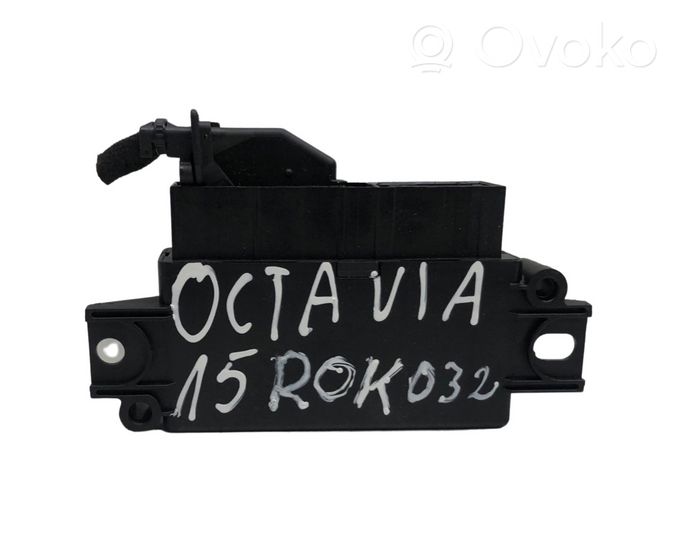 Skoda Octavia Mk3 (5E) Pysäköintitutkan (PCD) ohjainlaite/moduuli 5Q0919283B