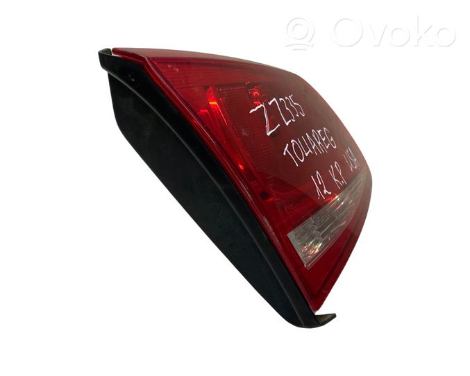 Volkswagen Touareg II Luci posteriori del portellone del bagagliaio 7P6945093C