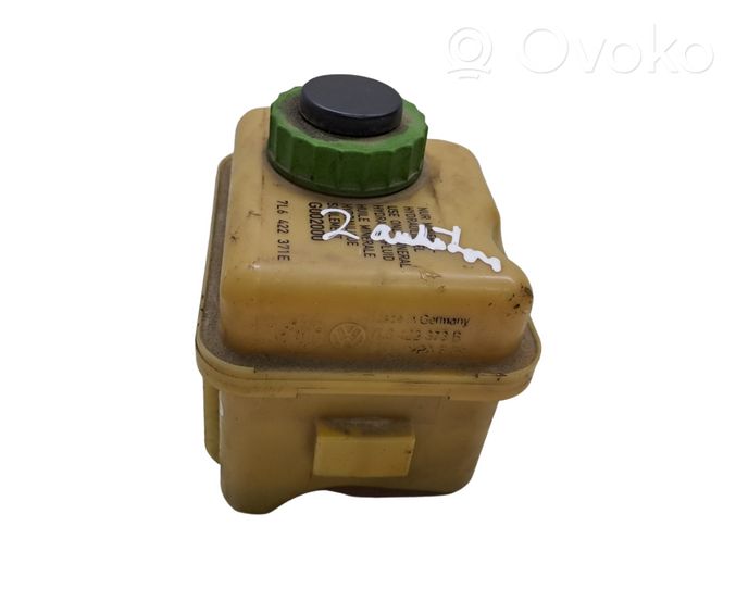 Volkswagen Touareg II Serbatoio/vaschetta del liquido del servosterzo 7L6422371E