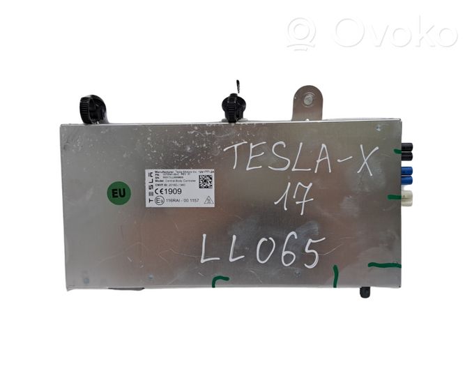 Tesla Model X Modulo comfort/convenienza 107254100C