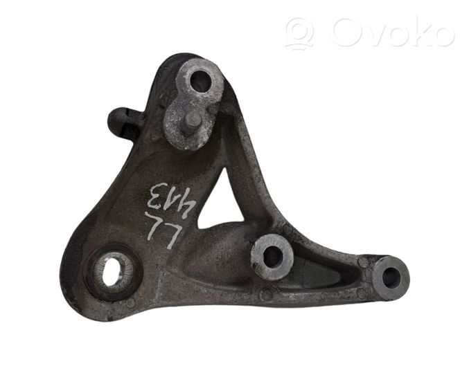 Opel Mokka Supporto di montaggio scatola del cambio 96988905