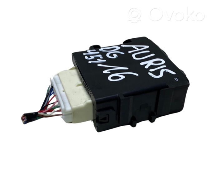 Toyota Auris E180 Module relais lève-vitre 8594002060