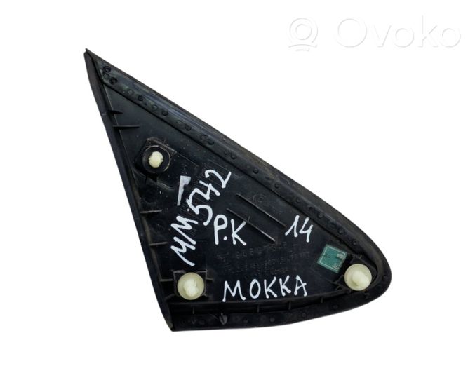 Opel Mokka Panel wykończeniowy błotnika 95327345